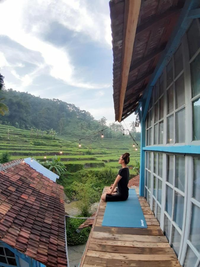 Kai Swargaloka Hotell Bandung Exteriör bild